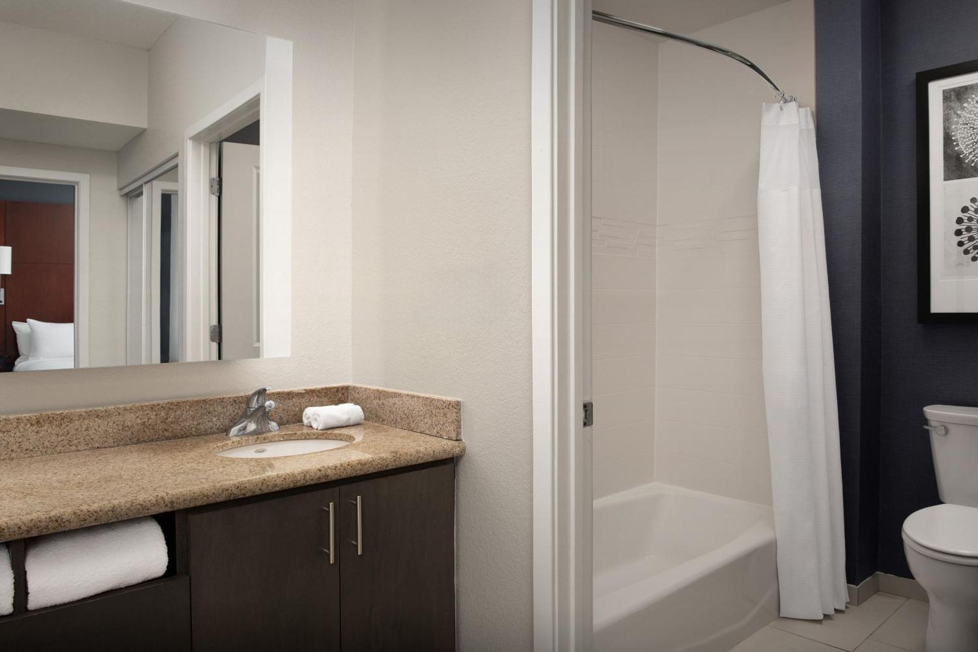 Residence Inn By Marriott Greensboro Airport Kültér fotó