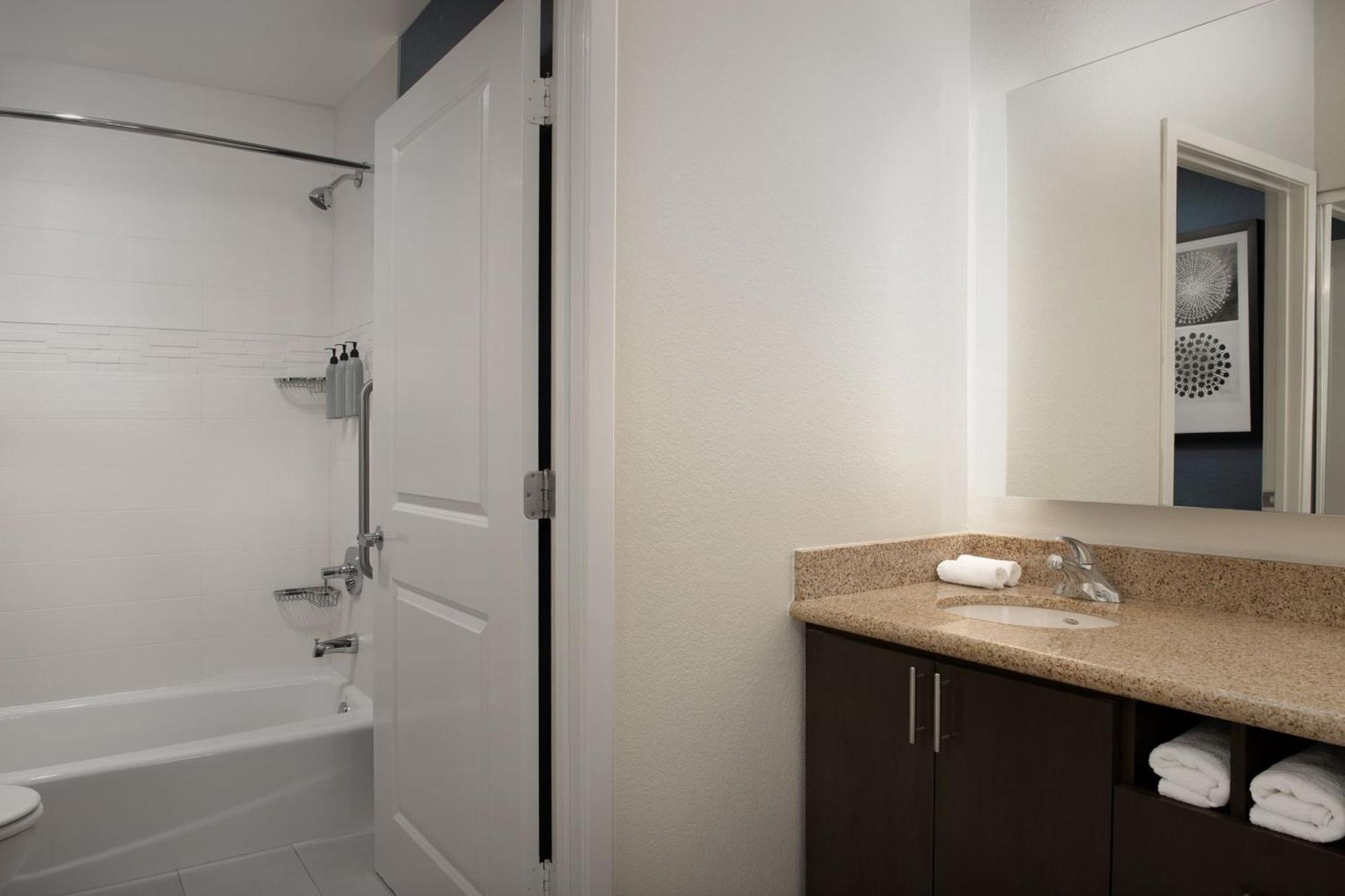 Residence Inn By Marriott Greensboro Airport Kültér fotó